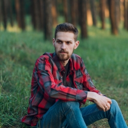 Богдан Гонтар