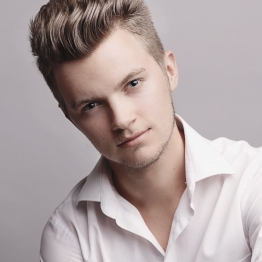 Богдан Сонячний