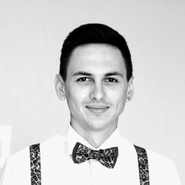 Владислав Николаенко