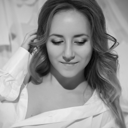 Анастасія Отінко