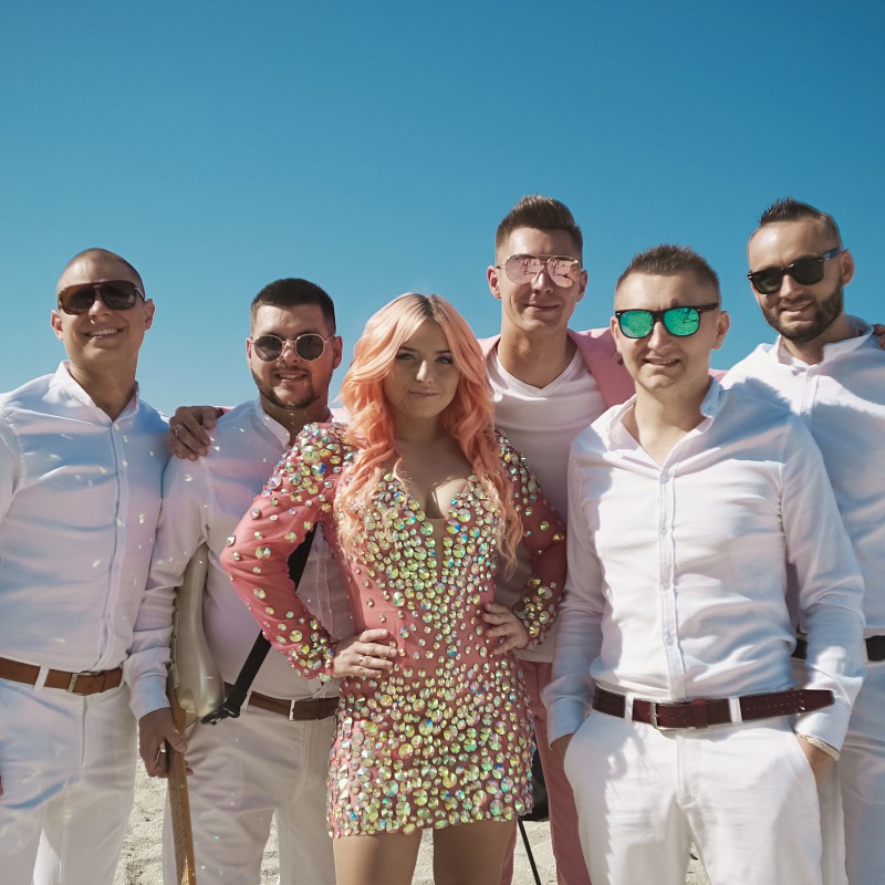 Кавер гурт 100 ХВИЛИН