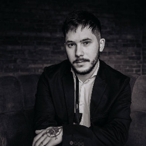 Андрій Омелян