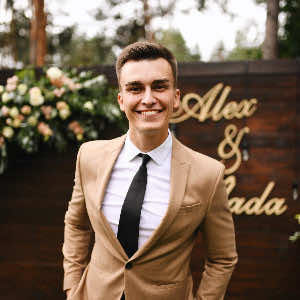 Невидомский Роман