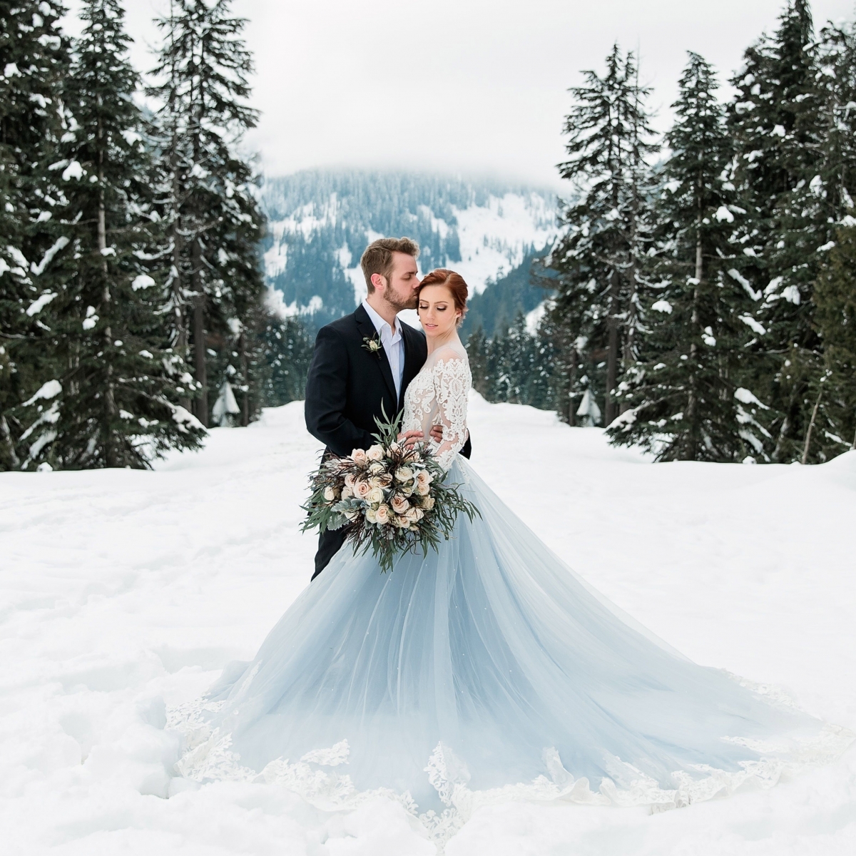 Новогодняя свадьба: сказка и волшебство зимнего праздника
