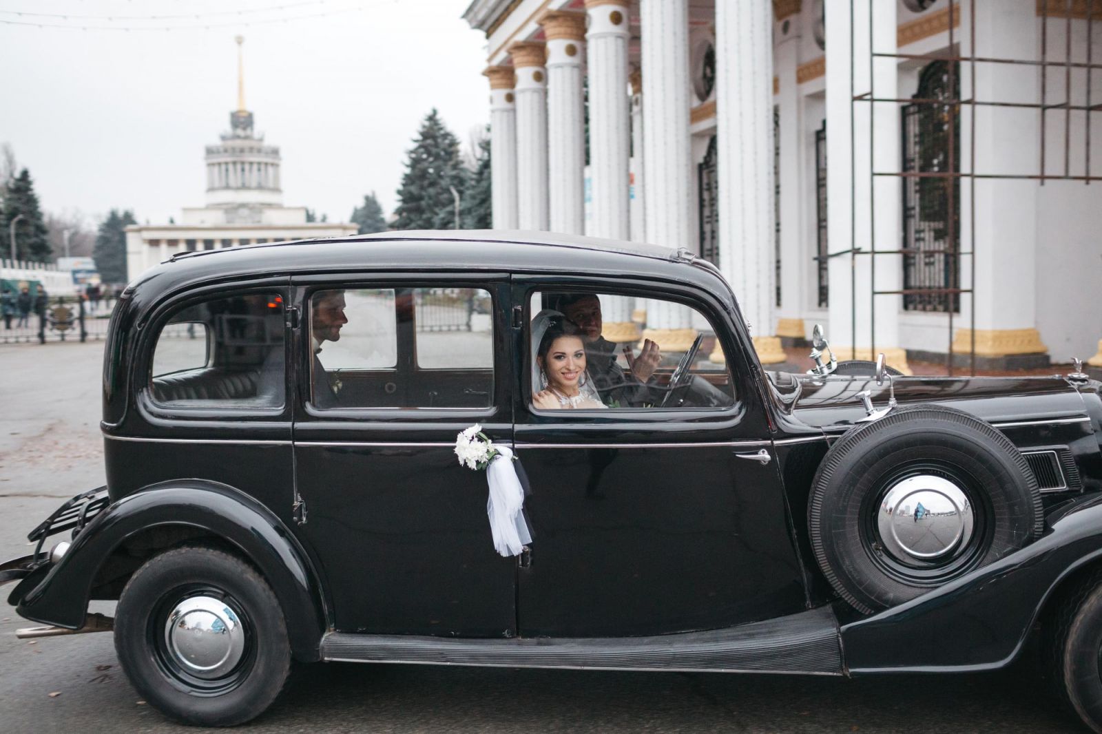 Парк ВДНХ фото свадеб