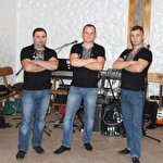 Музичний гурт Два з Половиною Кума