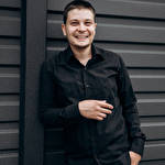 Кирилл Новиков