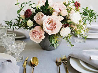 Центральні композиції: оформлення весільного столу - Hot Wedding