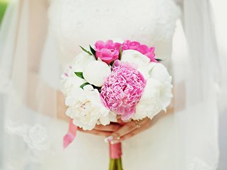 Навіщо потрібен букет дублер - Hot Wedding Blog