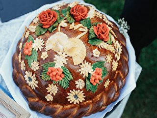 Свадебный каравай: декор и символы - Hot Wedding Blog