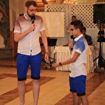 Ведучі на прокат #6712